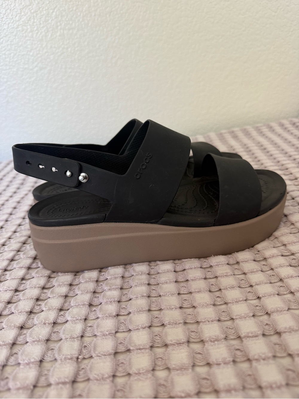 Crocs Women's Black Platform Sandal with Taupe Sole
